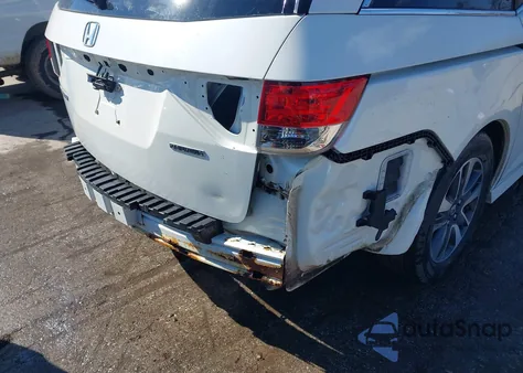 2014 Honda Odyssey Touring/Touring Elite z USA, uszkodzony, nr VIN 5FNRL5H93EB004051